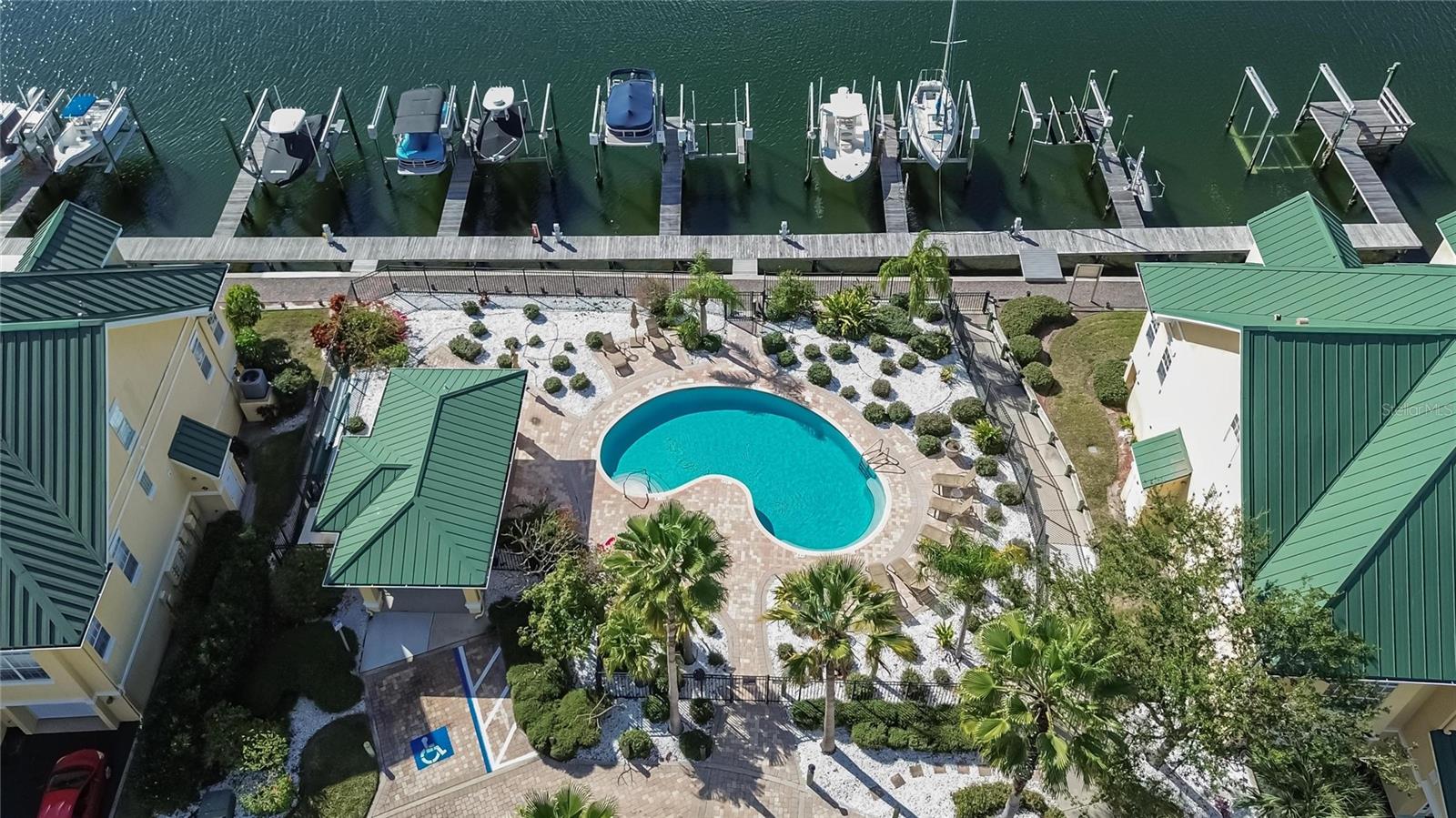SUNSET BAY TOWNHOMES - Residential Lease