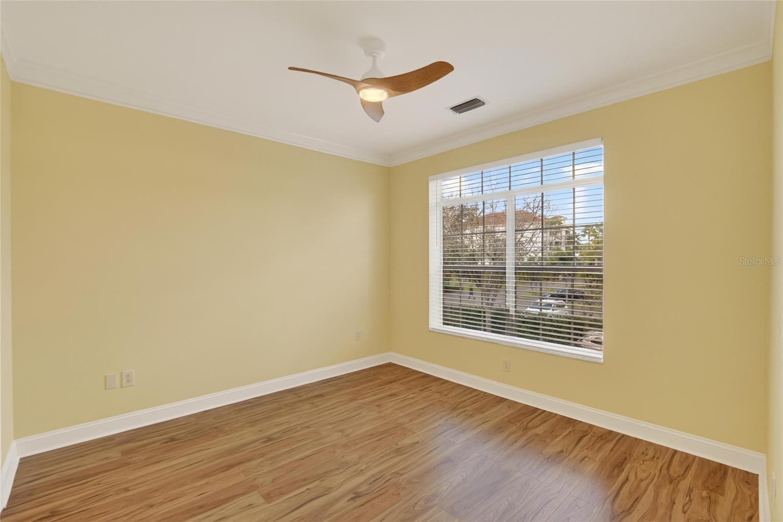 SUNSET BAY TOWNHOMES - Residential Lease
