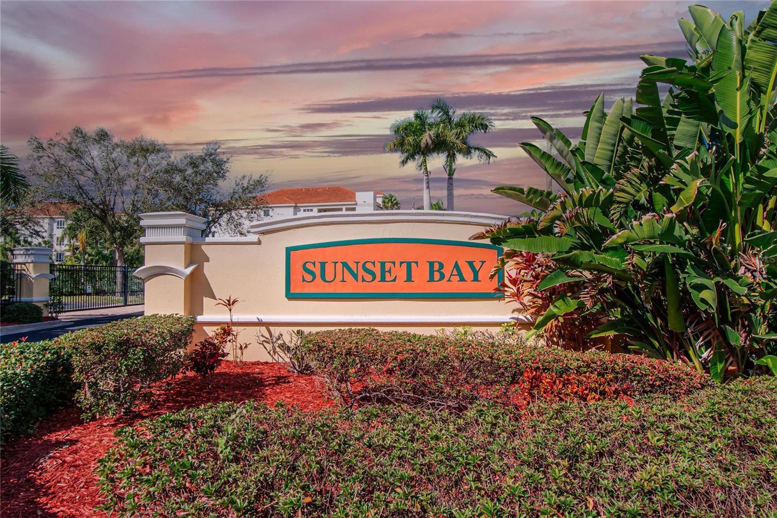 SUNSET BAY TOWNHOMES - Residential Lease