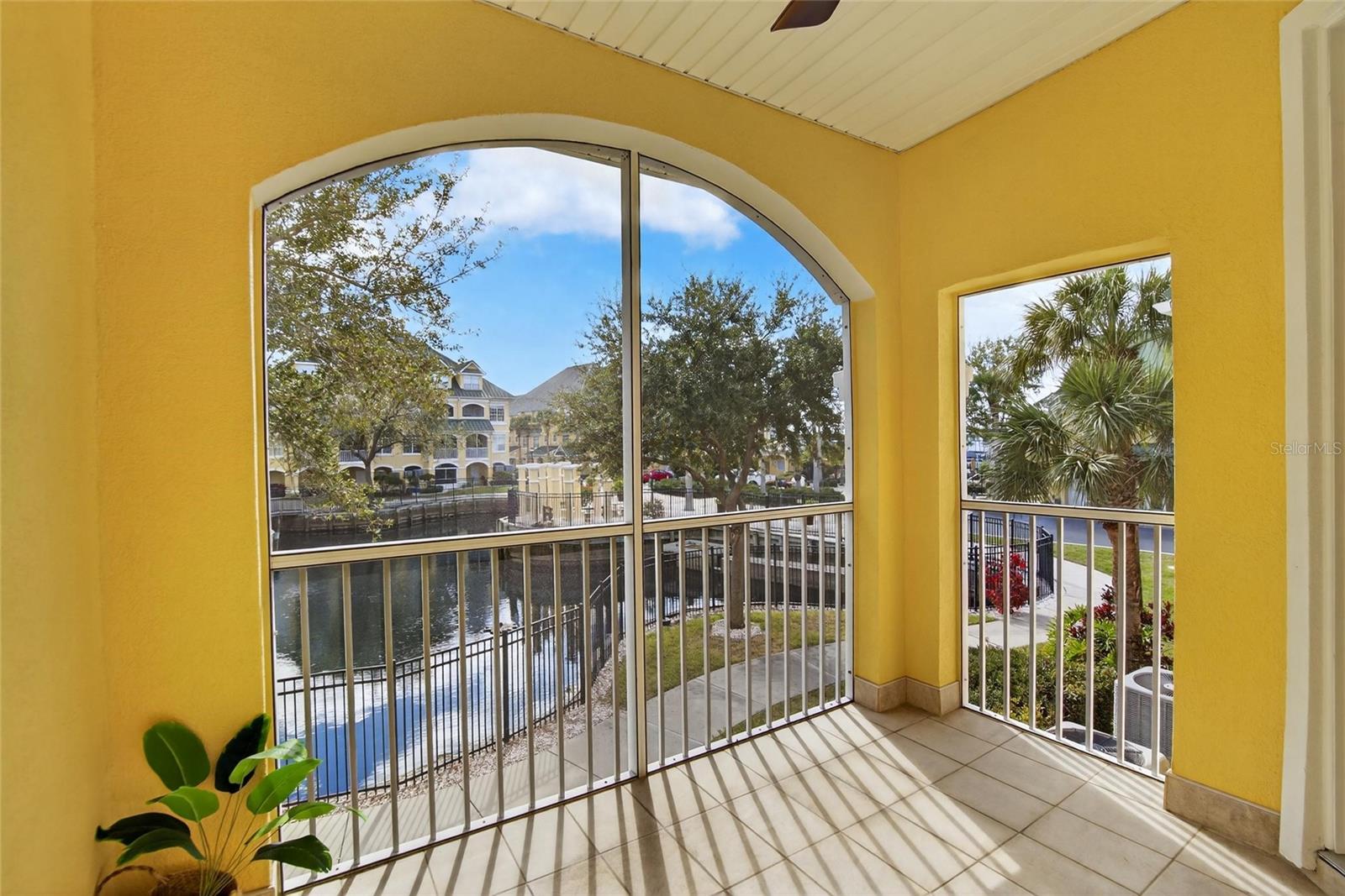 SUNSET BAY TOWNHOMES - Residential Lease