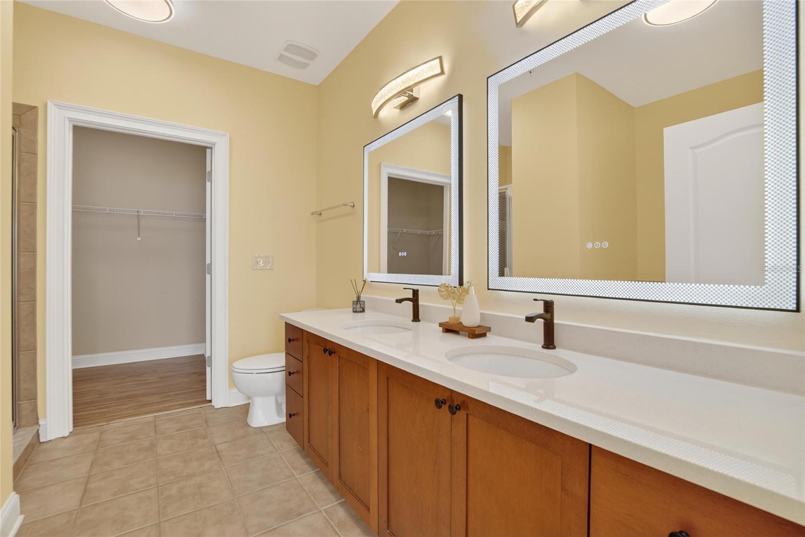 SUNSET BAY TOWNHOMES - Residential Lease