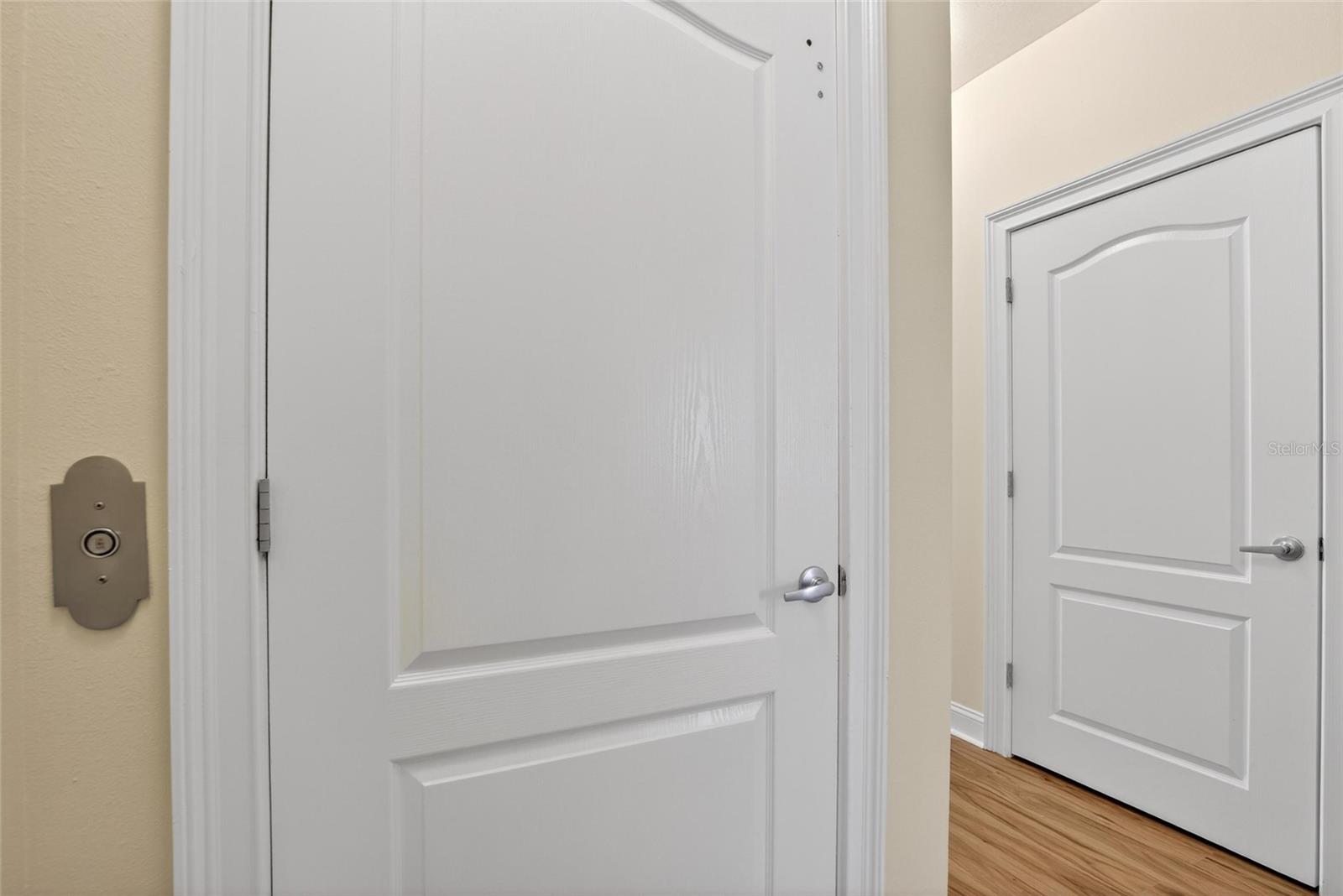 SUNSET BAY TOWNHOMES - Residential Lease