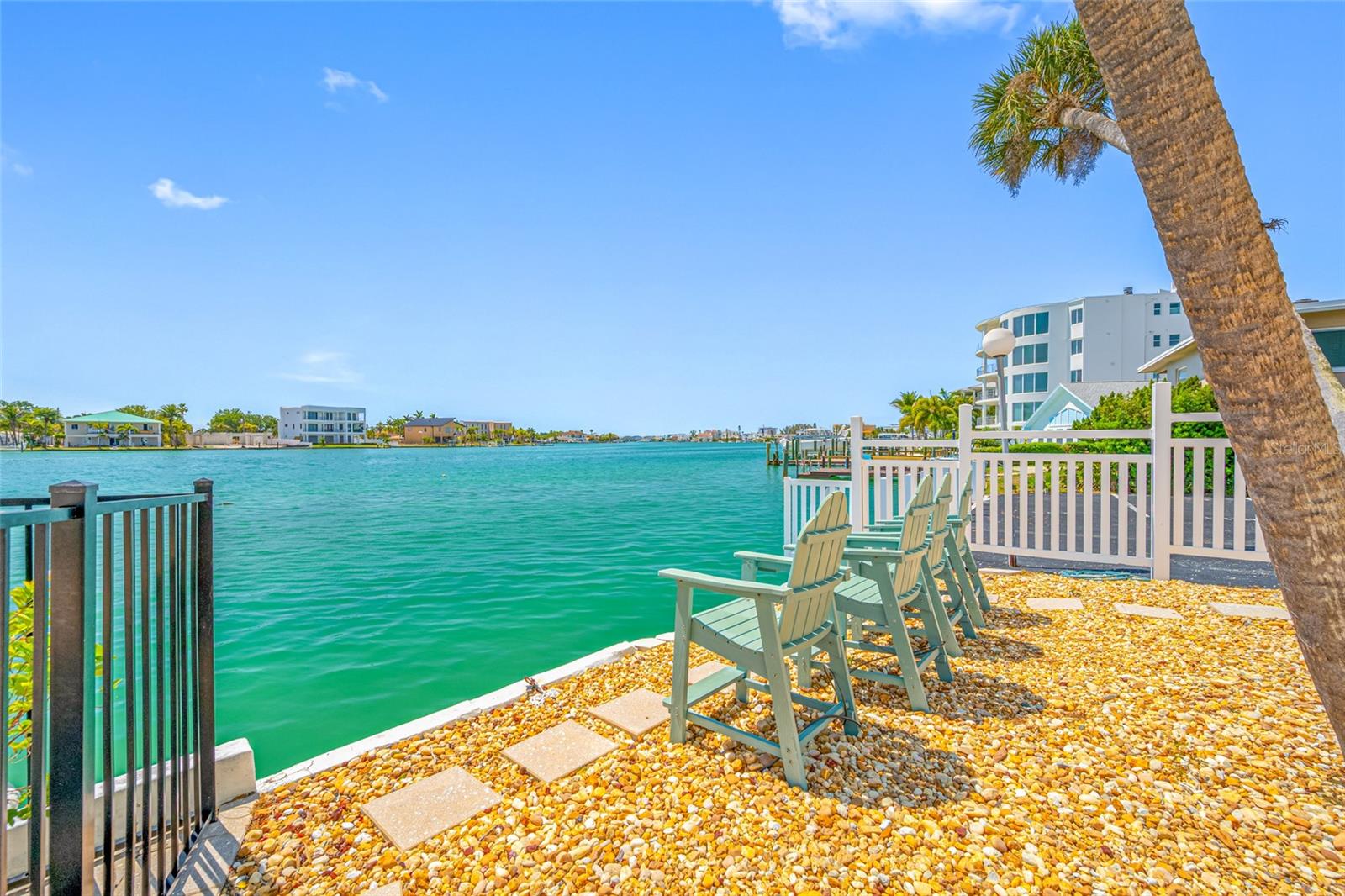 ST JAMES CONDO - Residential