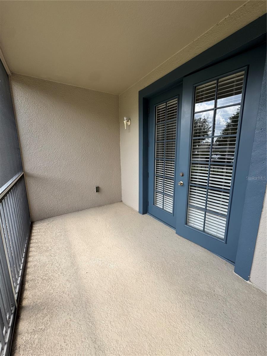 FLORA RIDGE CONDO PH 7 BLDG 12 - Residential Lease