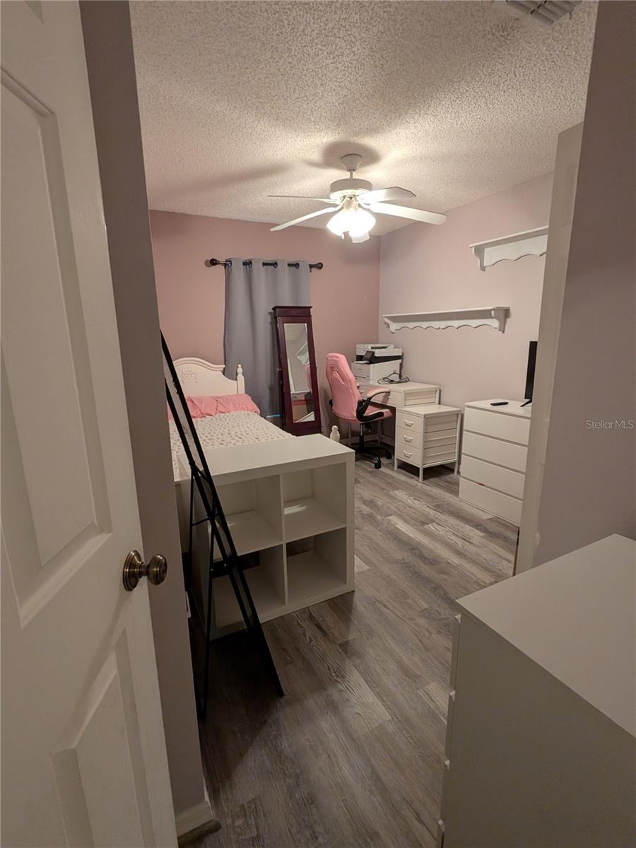 WEST HIGHLANDS - Residential