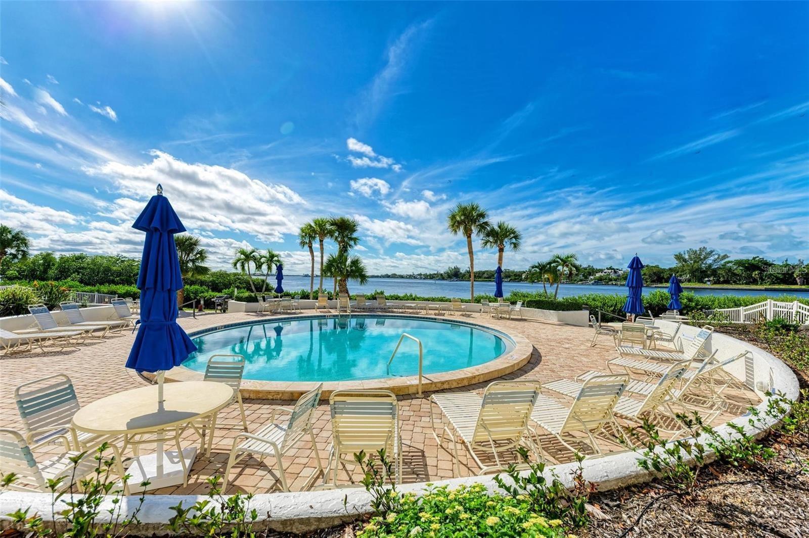 CASTEL DEL MARE - Residential