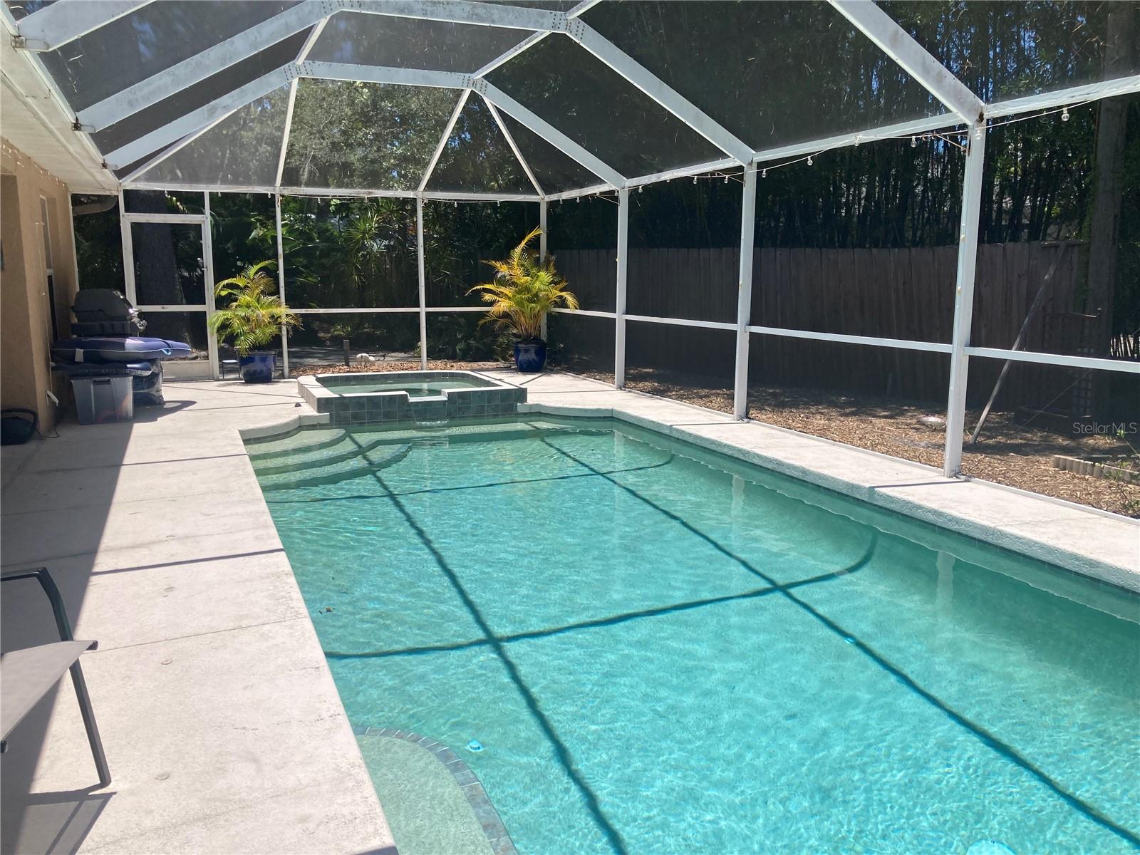 LAKE SARASOTA - Residential