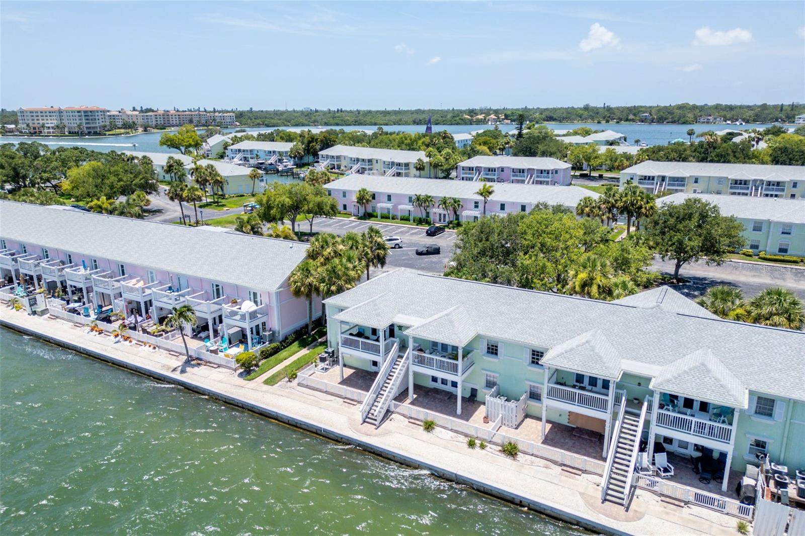 WATERSIDE AT COQUINA KEY SOUTH - Residential