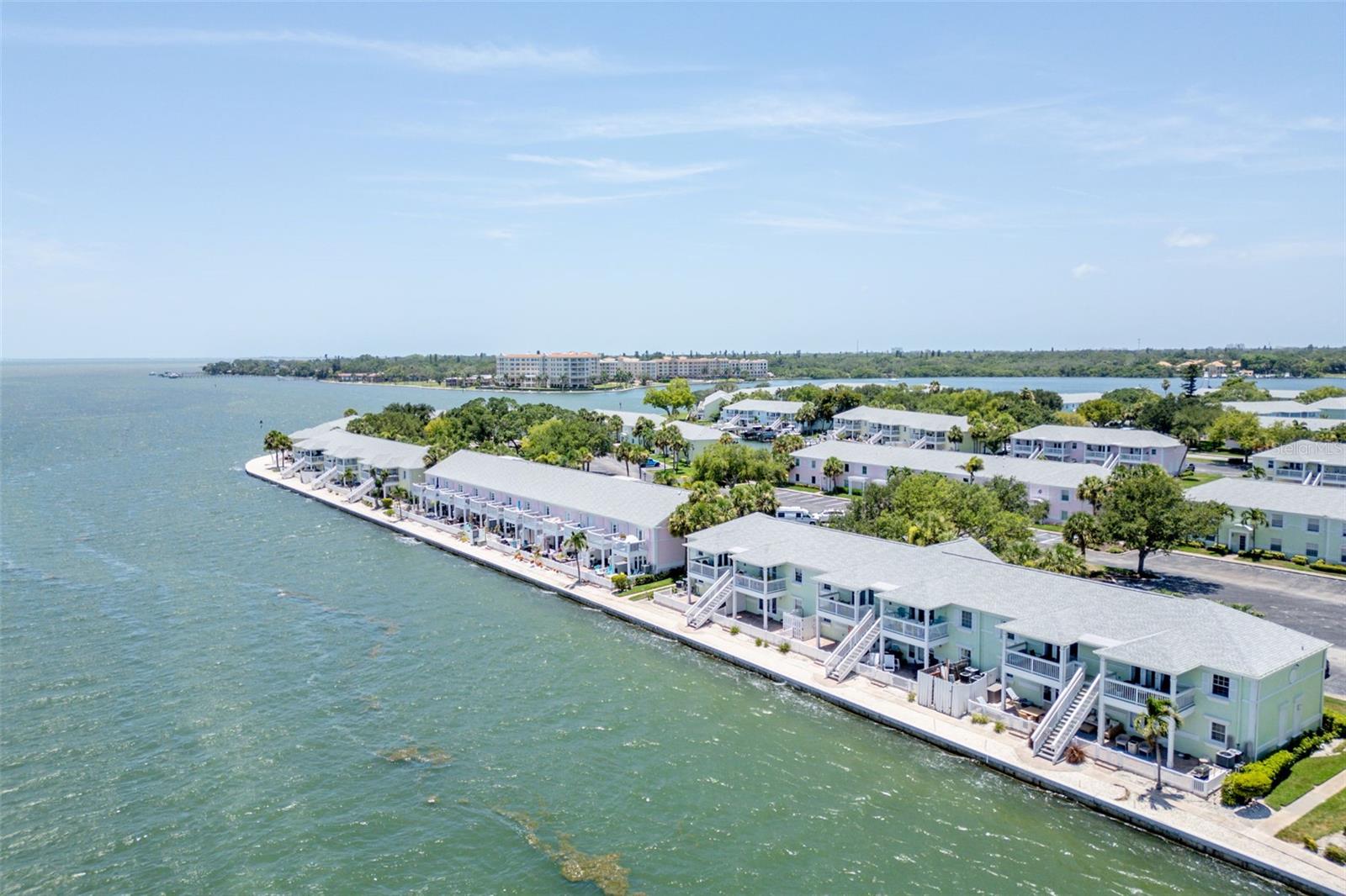 WATERSIDE AT COQUINA KEY SOUTH - Residential