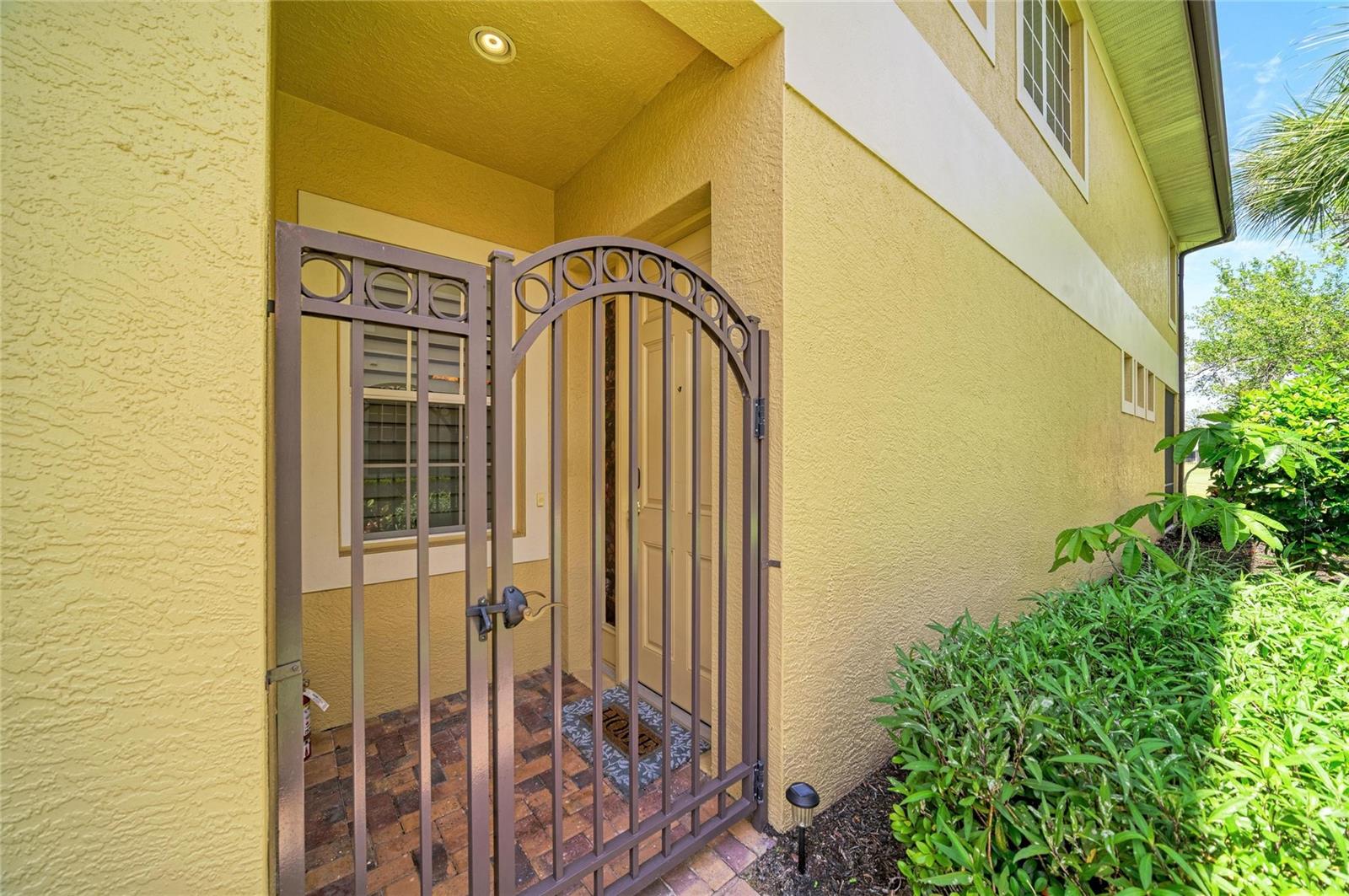 MIRAMAR LINKS AT LAKEWOOD RANCH - Residential