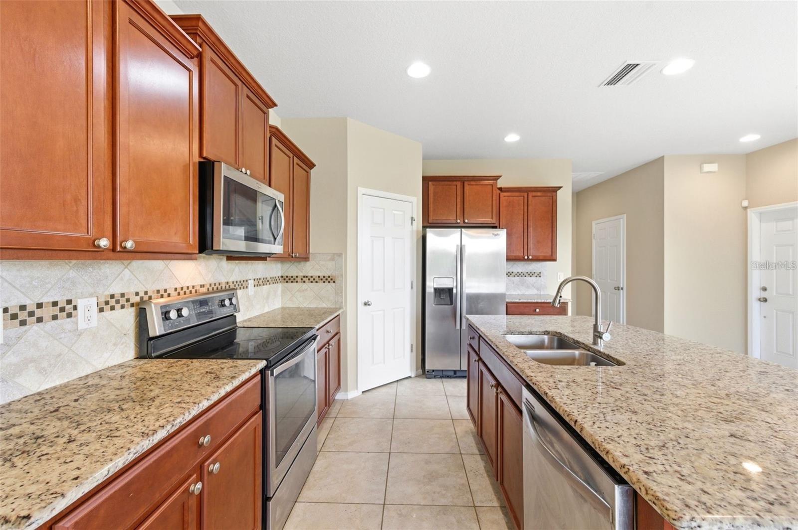 HARVEST CREEK VILLAGE - Residential
