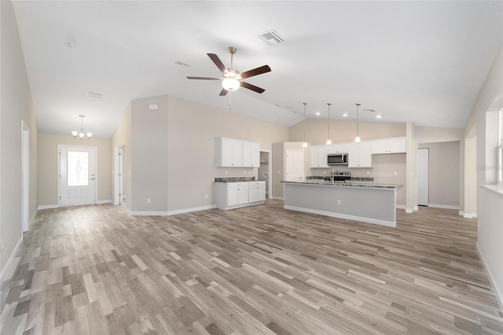 OCALA WATERWAY ESTATE - Residential