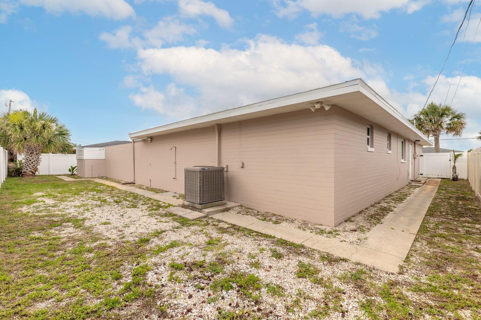 OAKVIEW HEIGHTS - Residential
