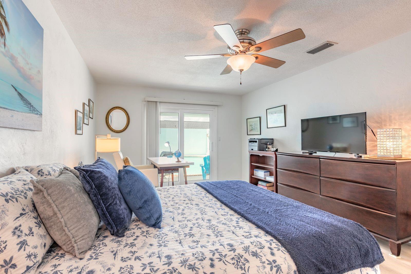 OAKVIEW HEIGHTS - Residential