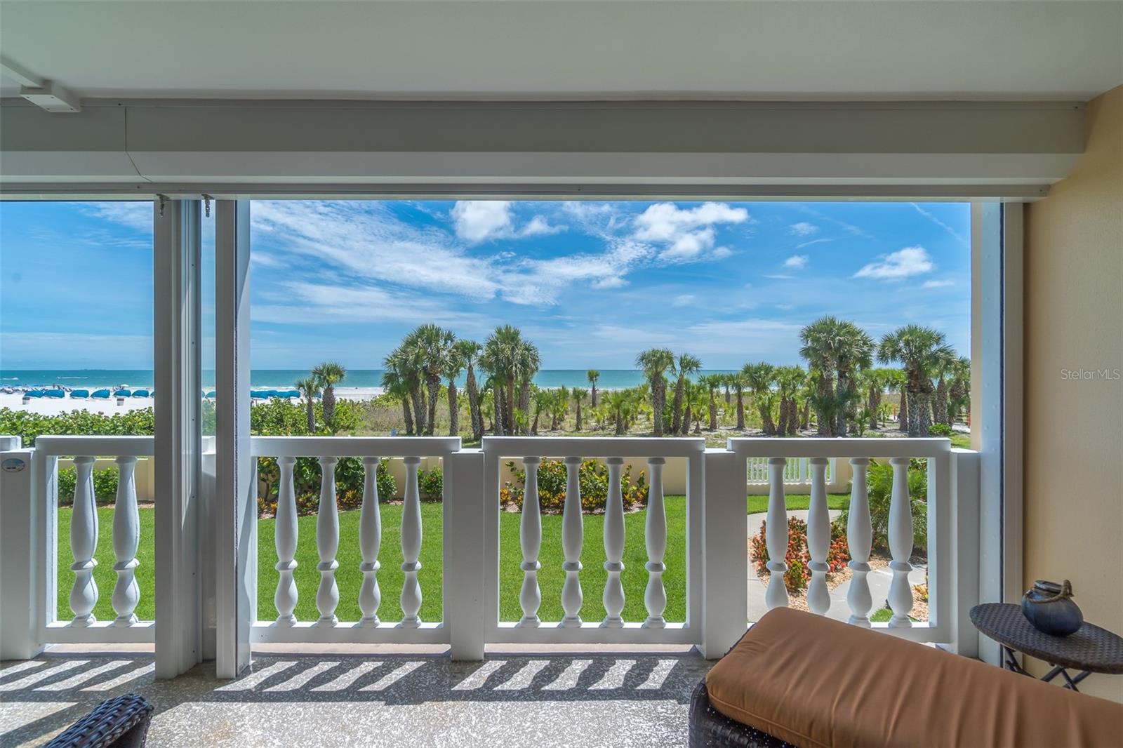 SILVER SANDS BEACH & RACQUET CLUB - Residential