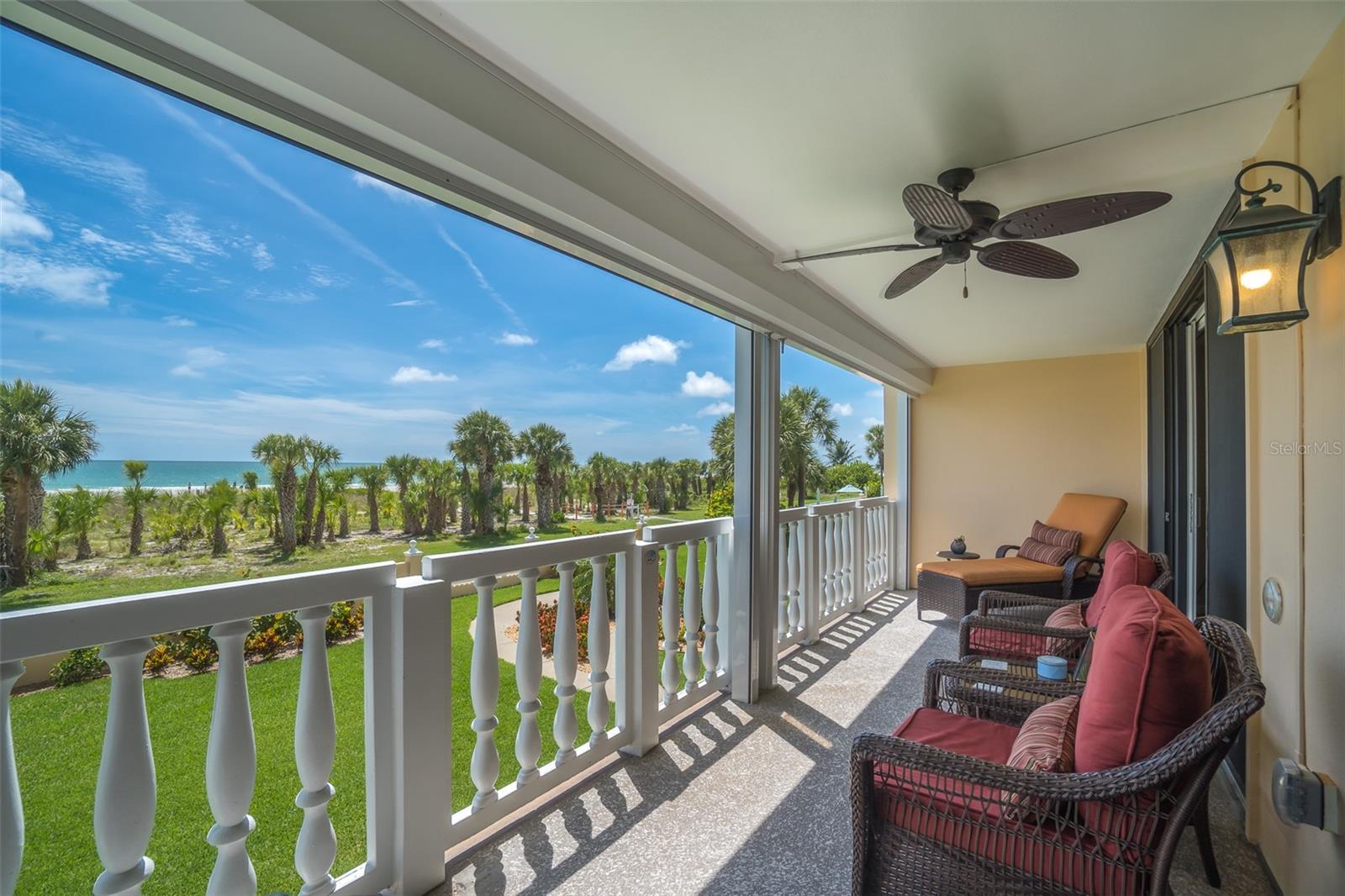 SILVER SANDS BEACH & RACQUET CLUB - Residential