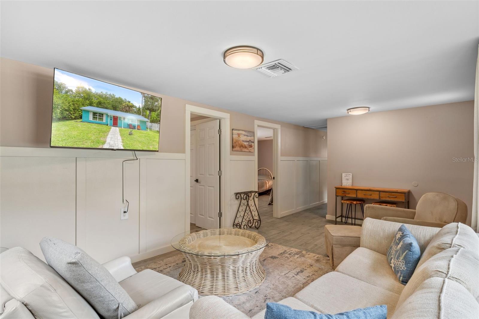 WEEKI WACHEE GARDENS - Residential