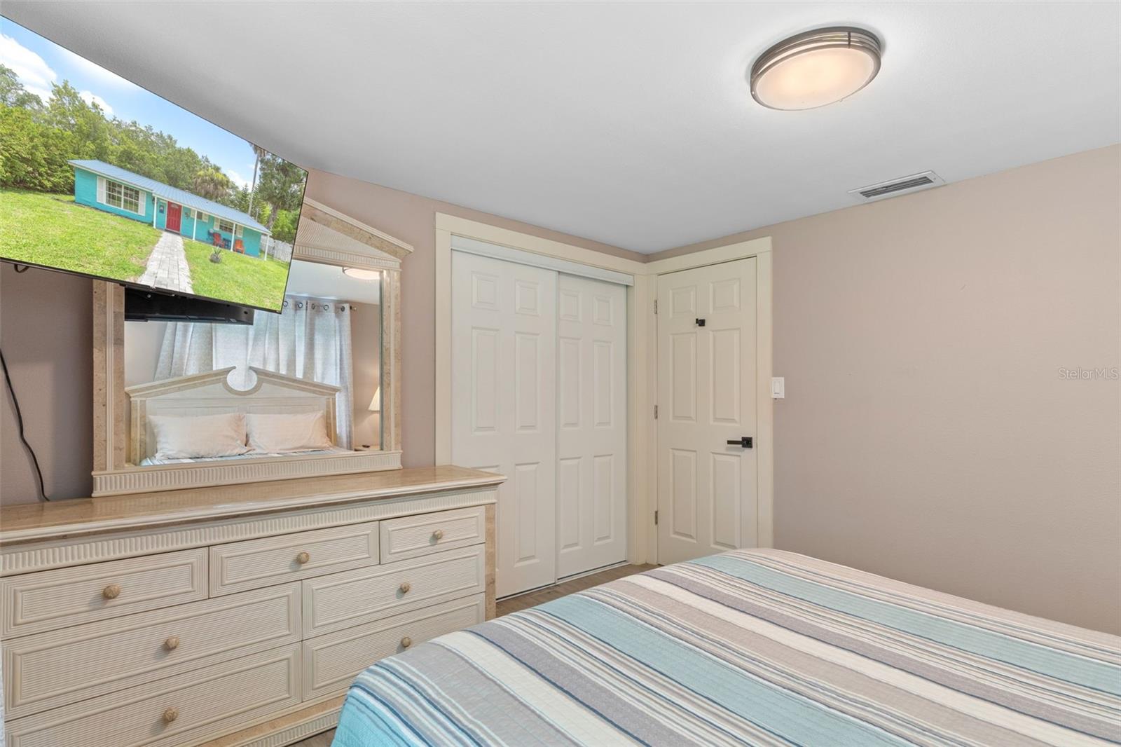 WEEKI WACHEE GARDENS - Residential