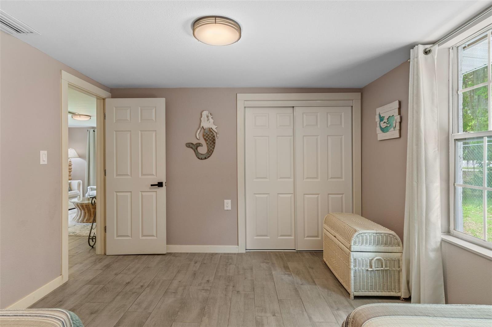 WEEKI WACHEE GARDENS - Residential