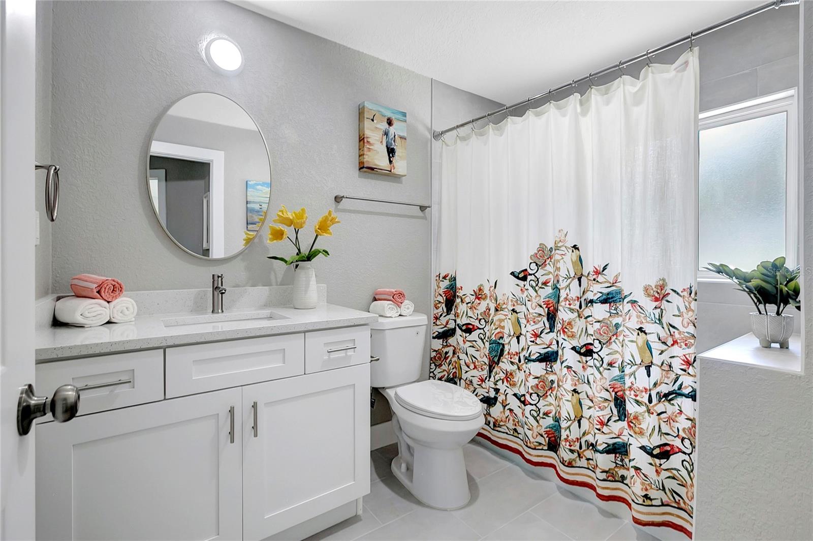 LINDENHURST - Residential Income