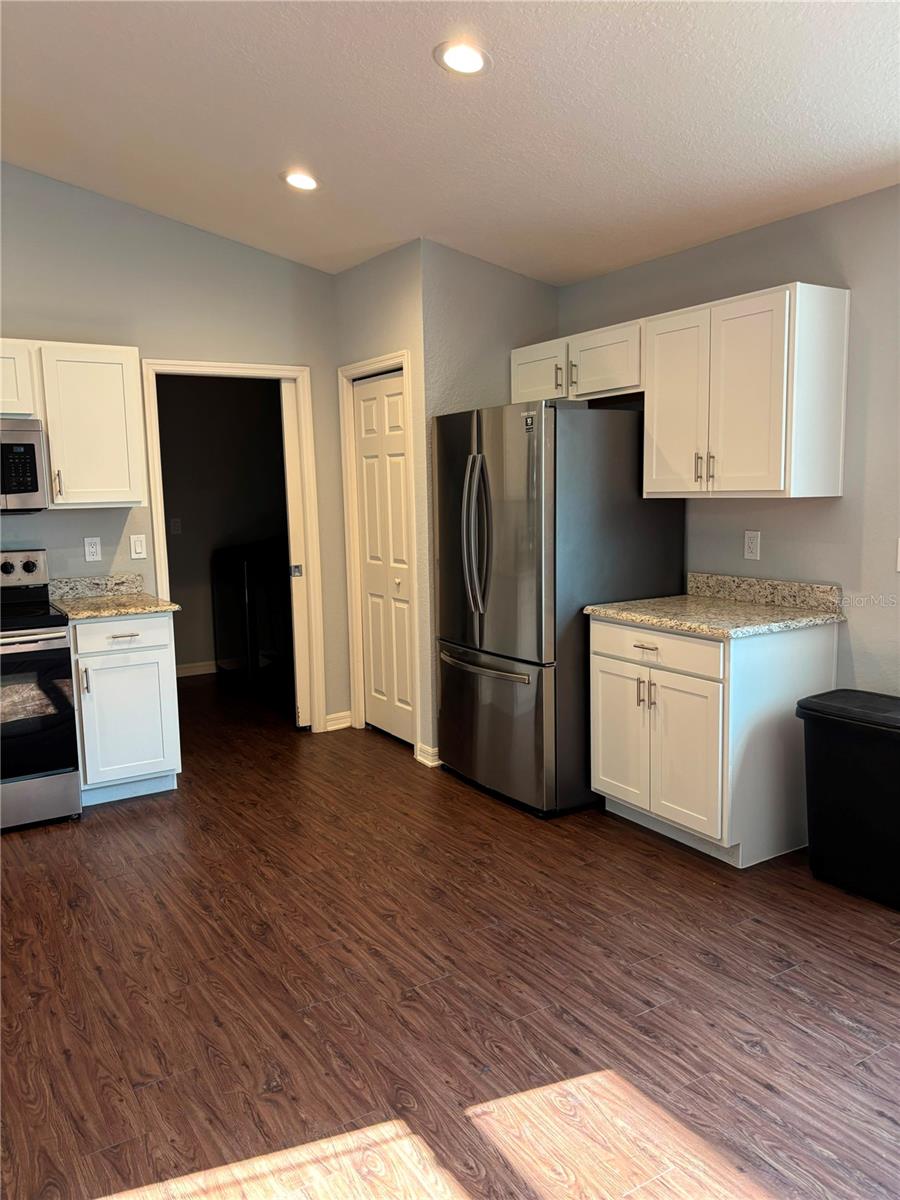 HIGHLAND MDWS 4B - Residential Lease