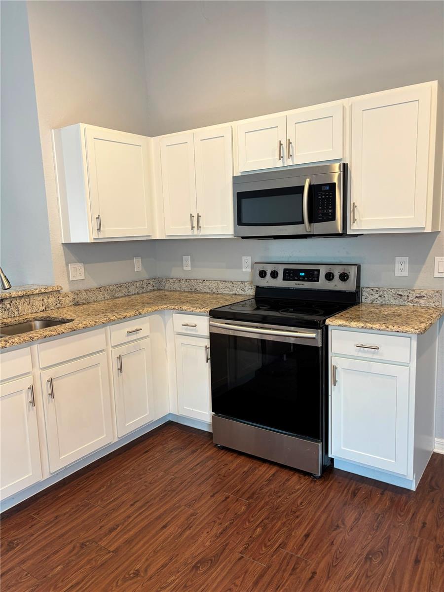 HIGHLAND MDWS 4B - Residential Lease