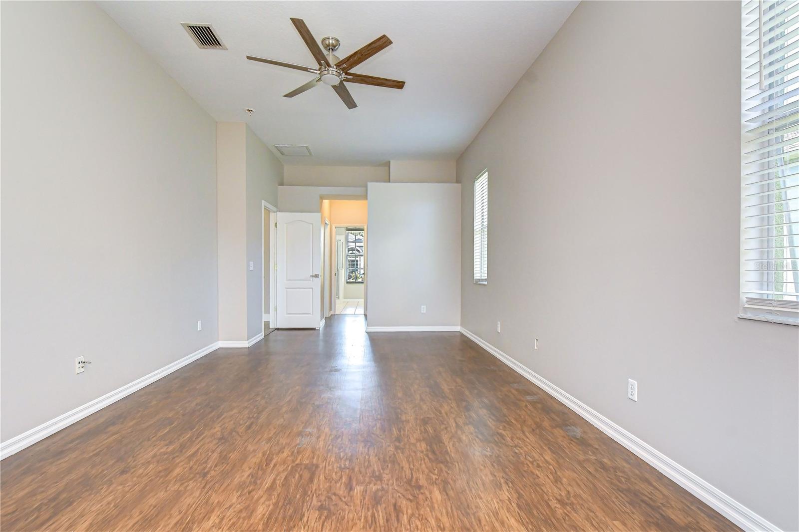 ABBEY GROVE - Residential