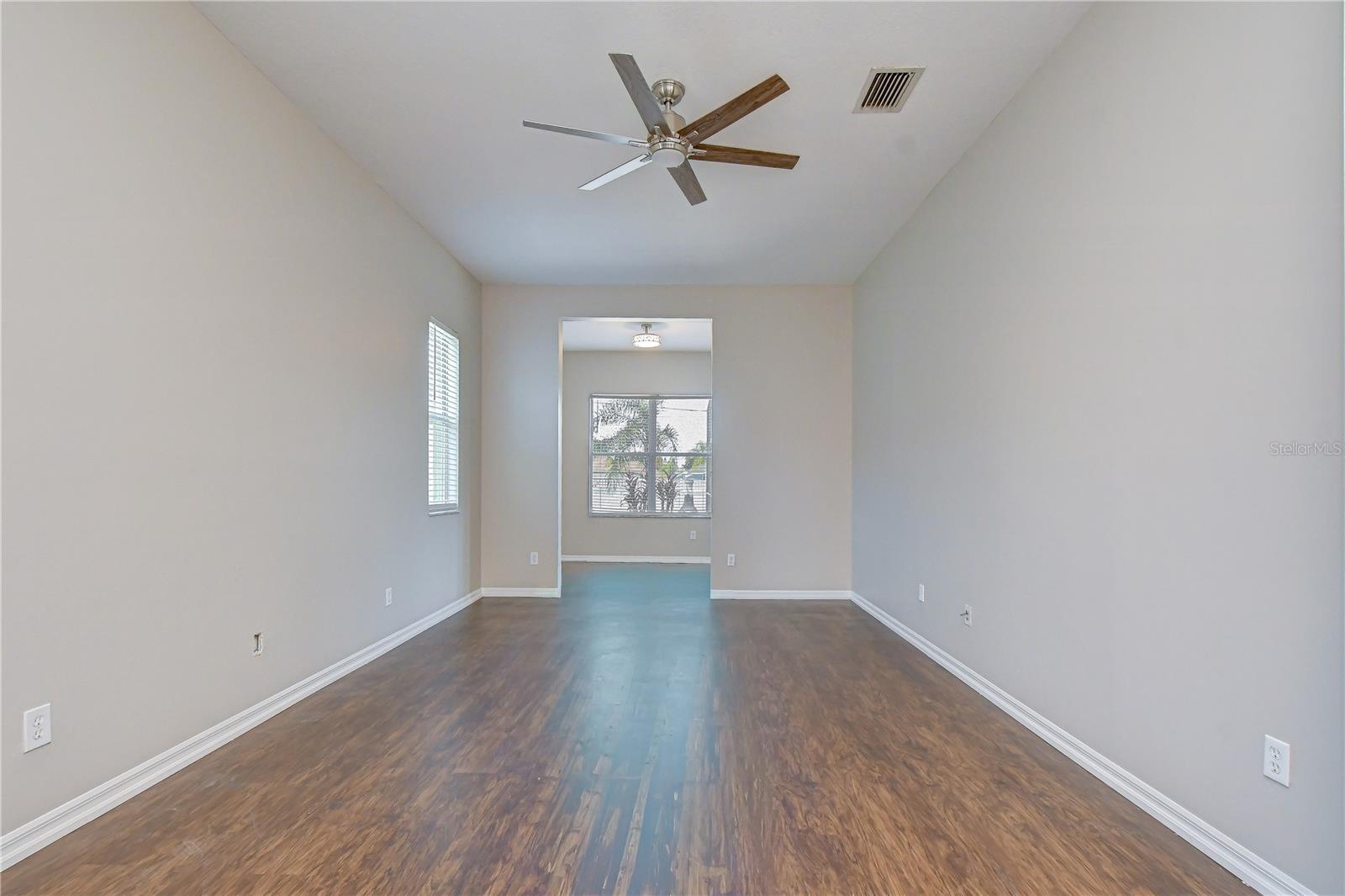 ABBEY GROVE - Residential