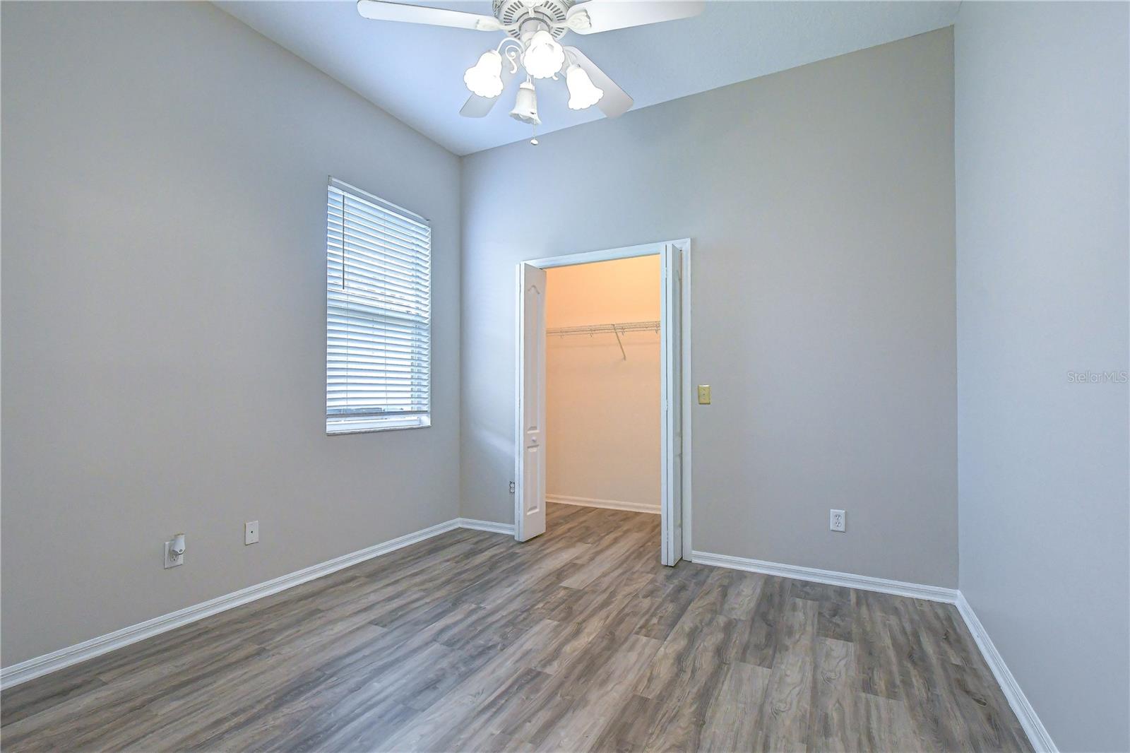 ABBEY GROVE - Residential