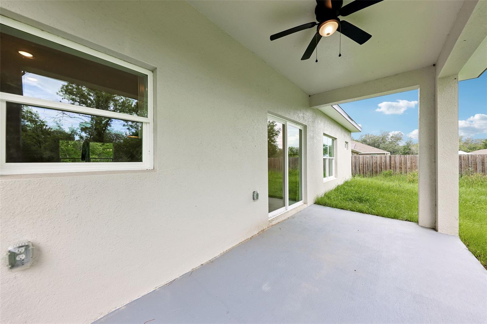 SILVER SPRINGS SHORES - Residential