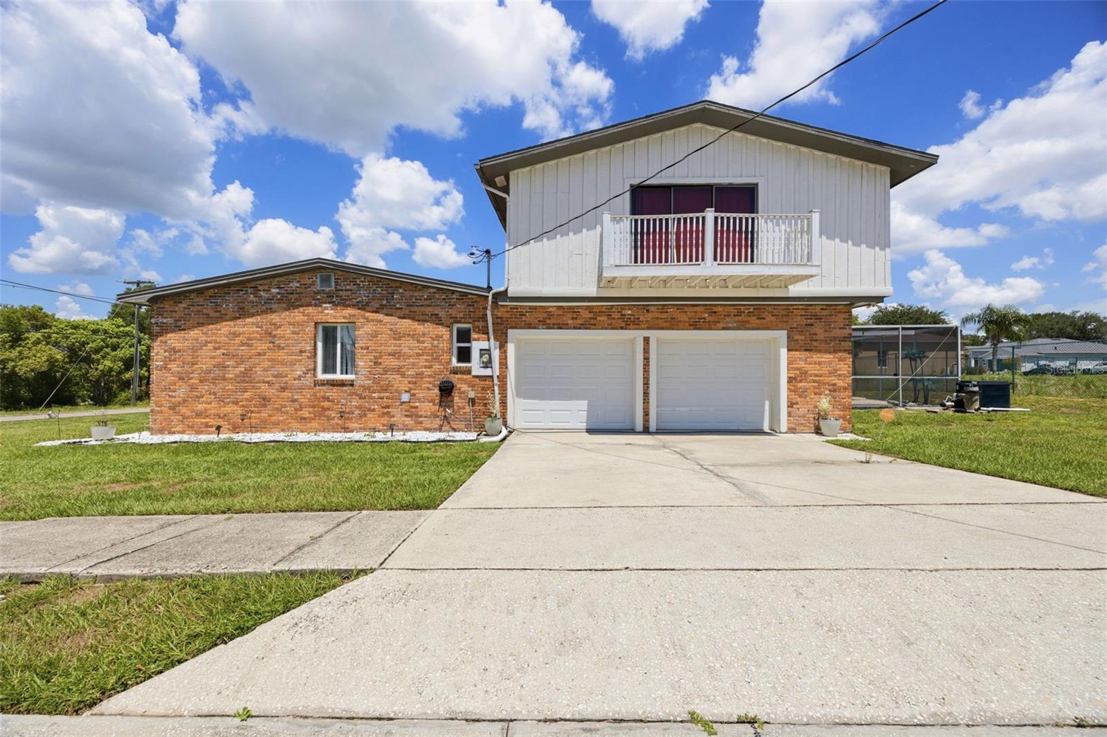 SKYWAY TERRACE - Residential