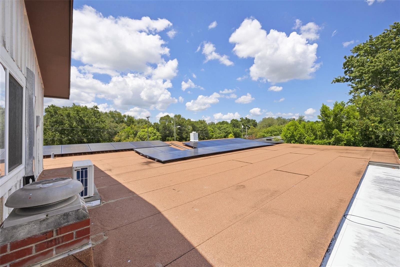 SKYWAY TERRACE - Residential