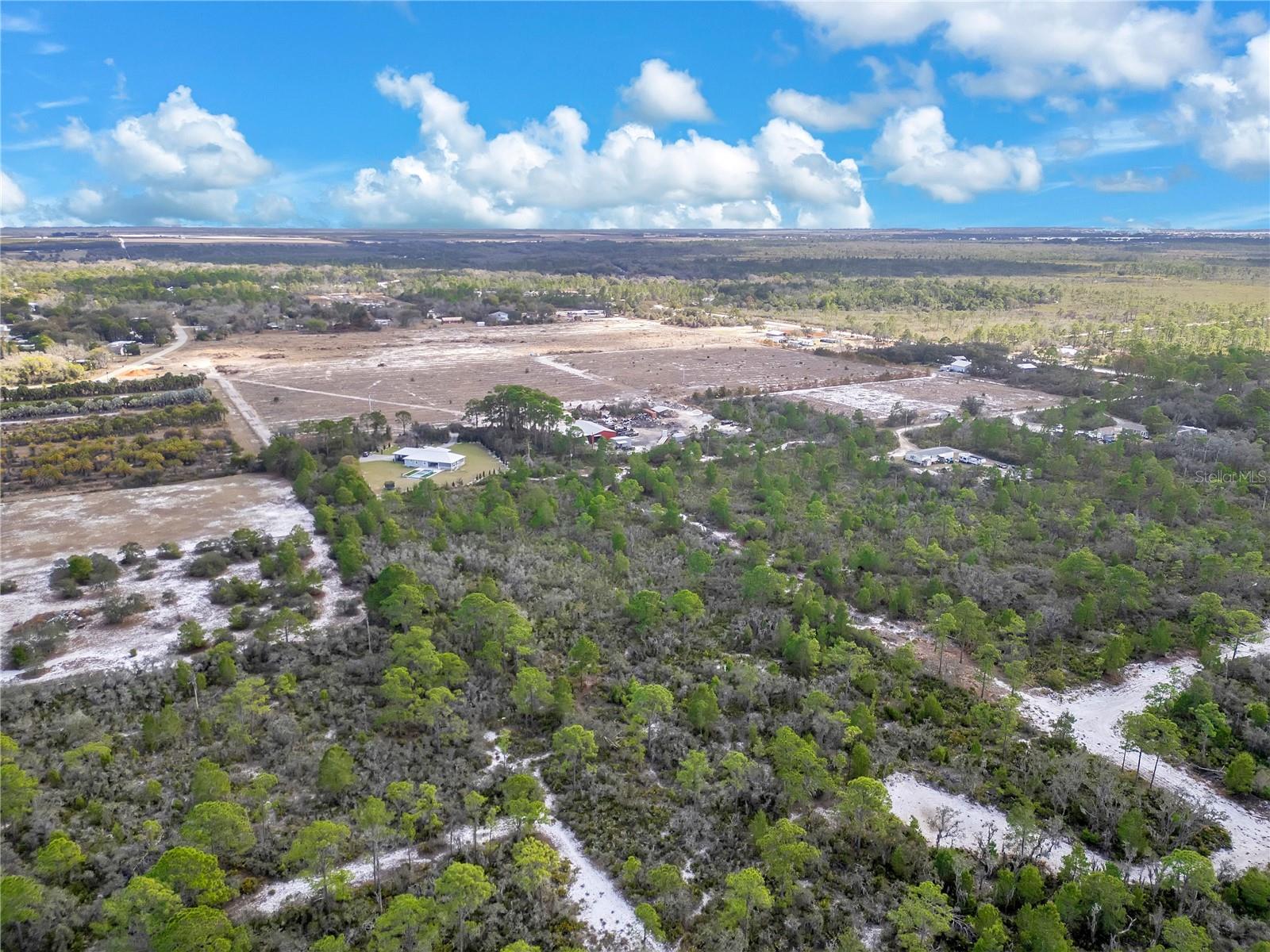 SEBRING LAKES ACRES - Land