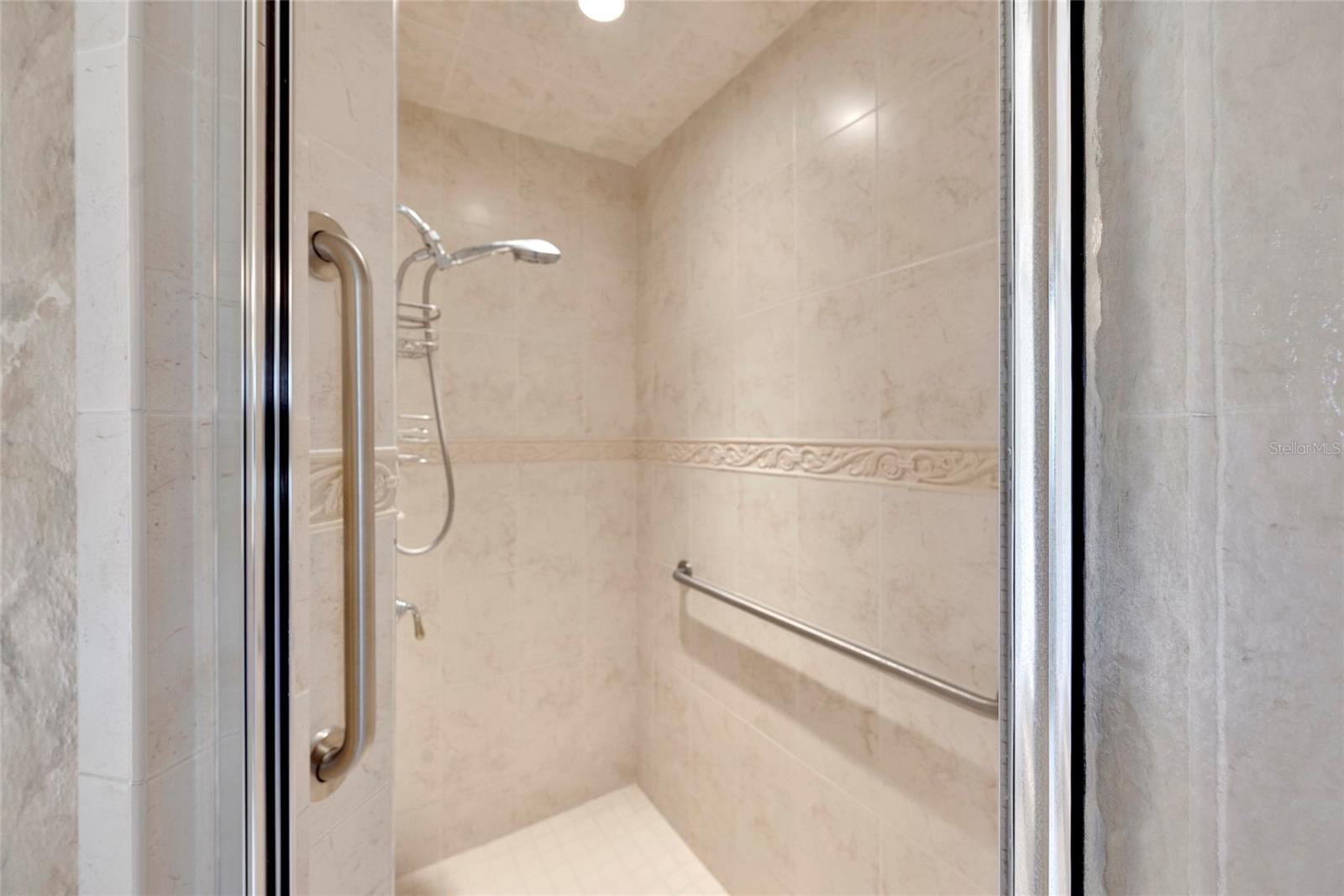 SILVERTHORN PH 1 - Residential