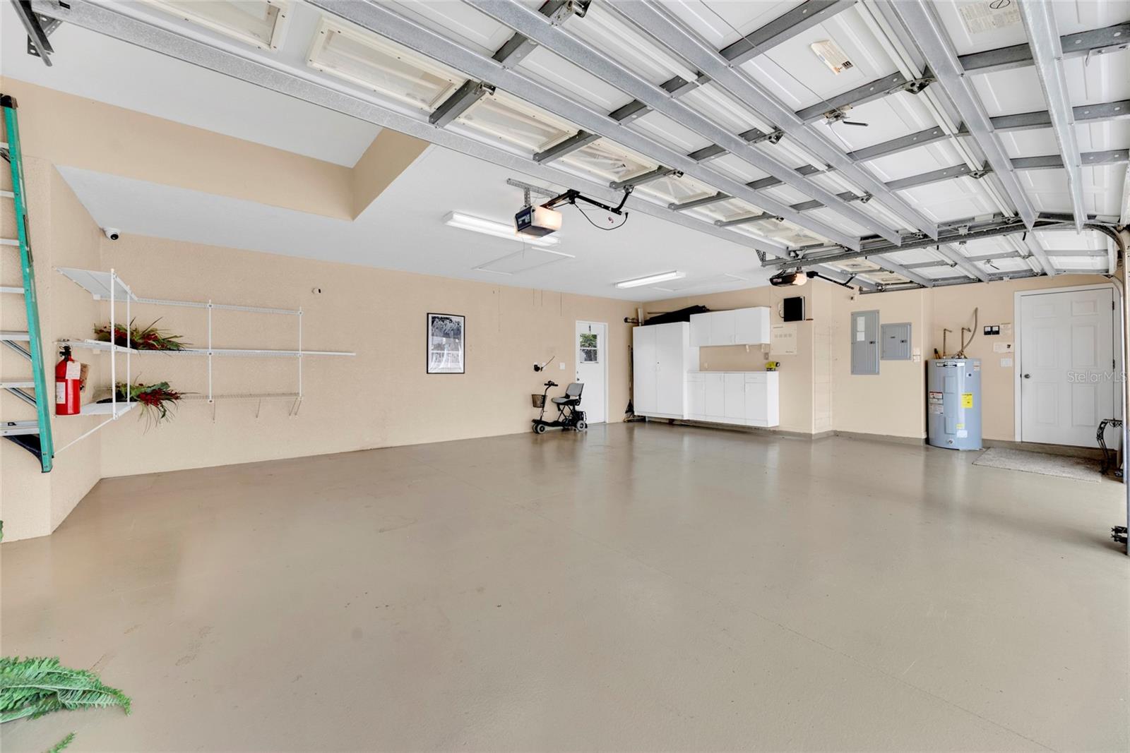 SILVERTHORN PH 1 - Residential
