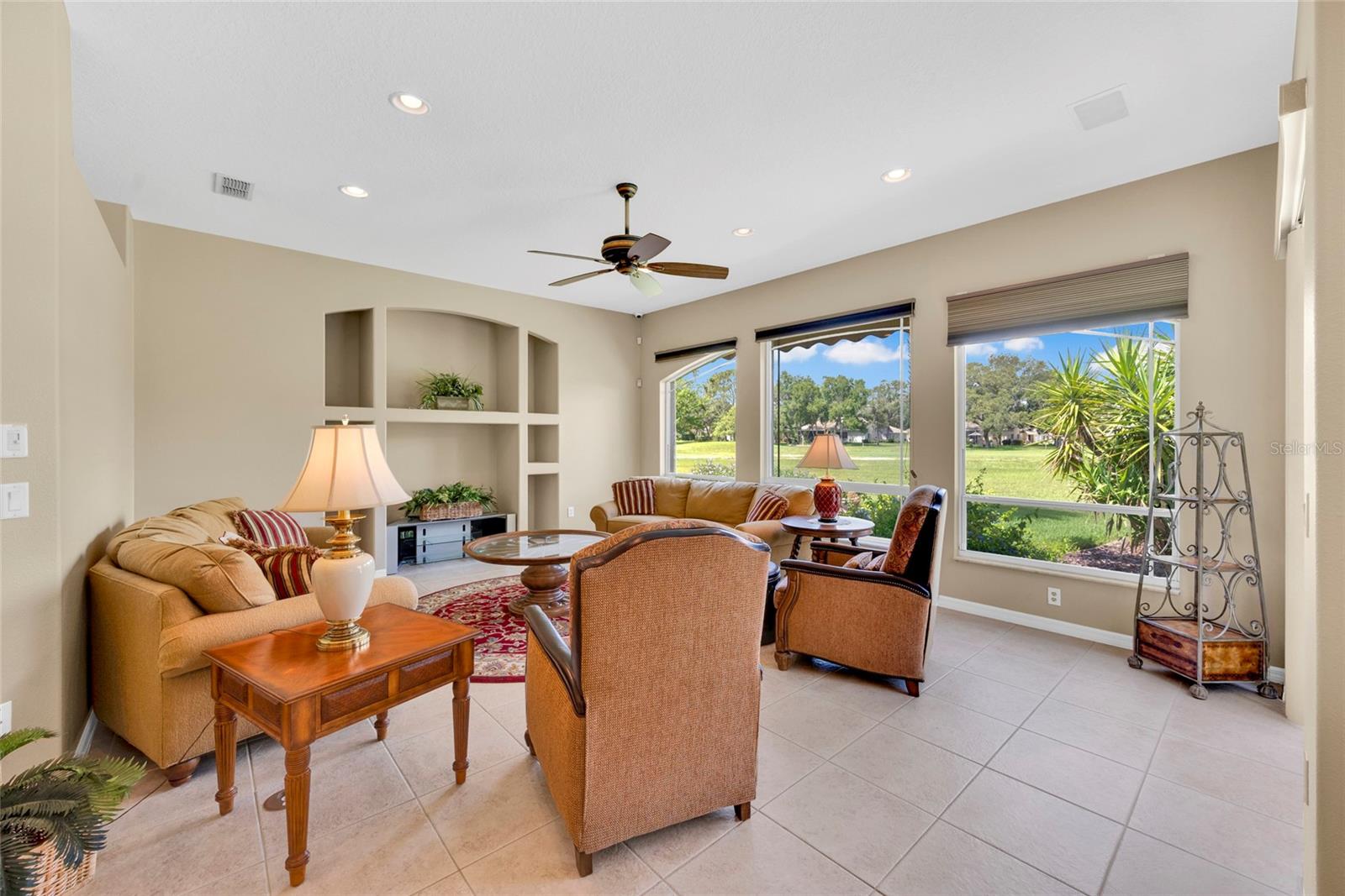 SILVERTHORN PH 1 - Residential