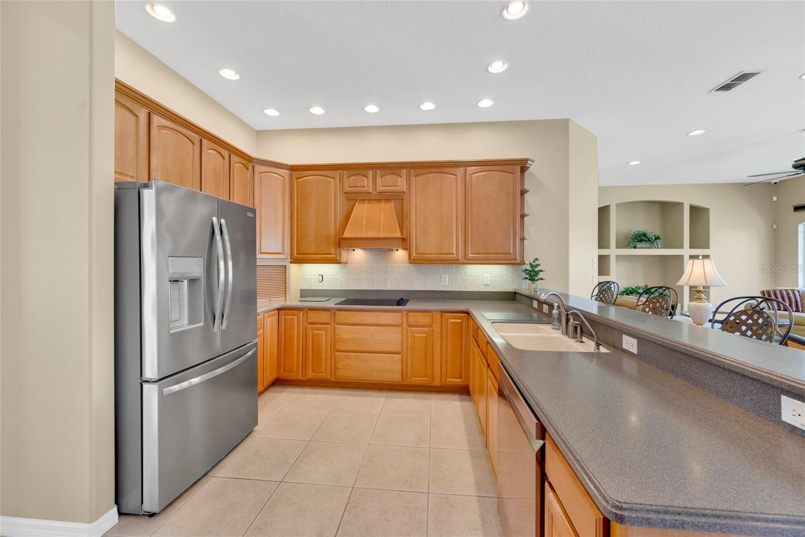 SILVERTHORN PH 1 - Residential