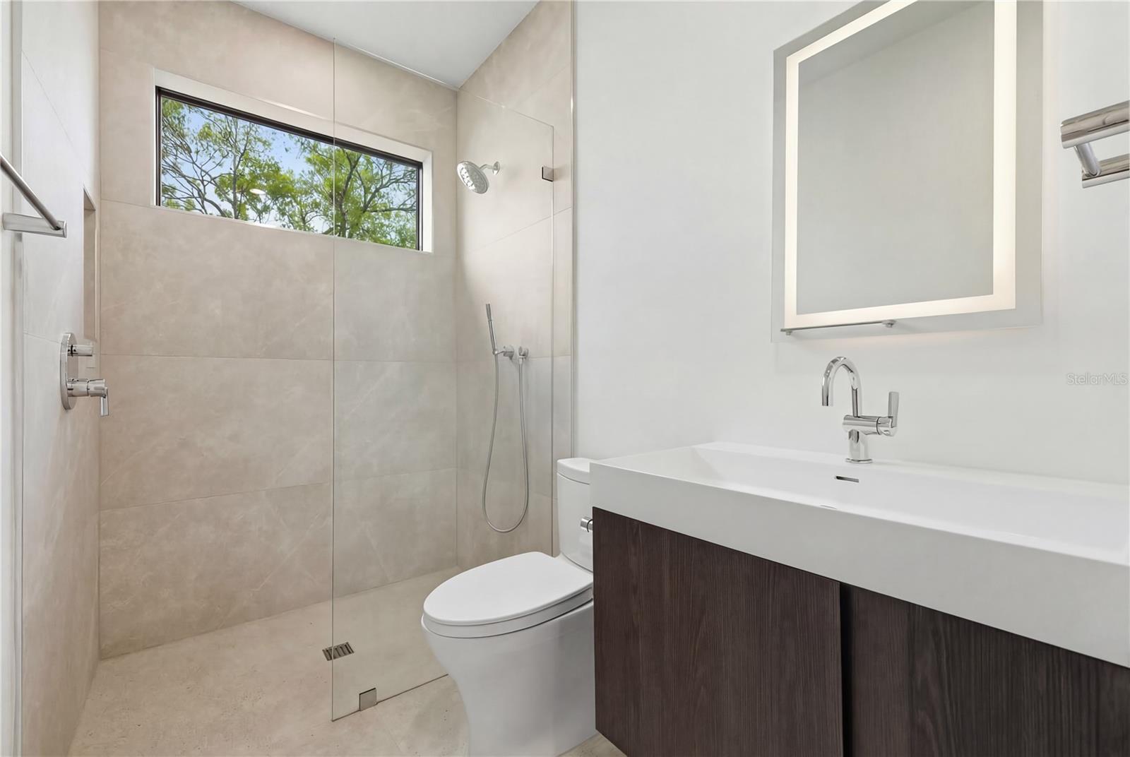 RIDGEWOOD PARK - Residential