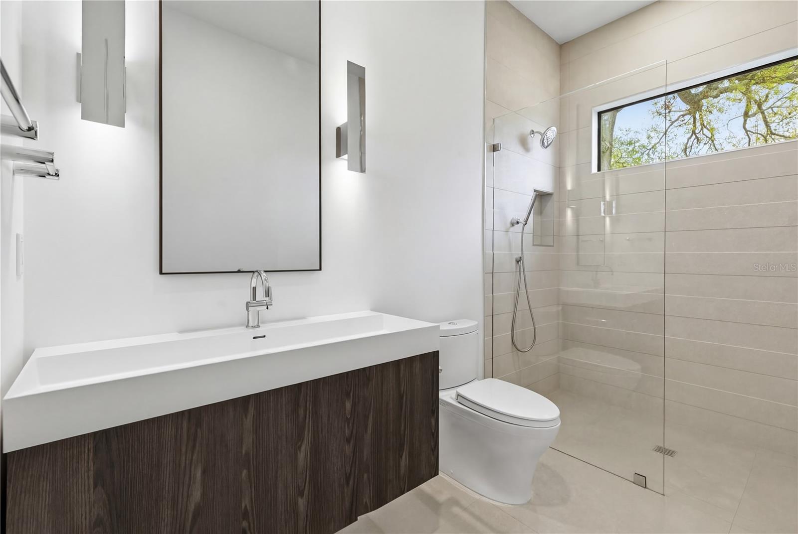 RIDGEWOOD PARK - Residential