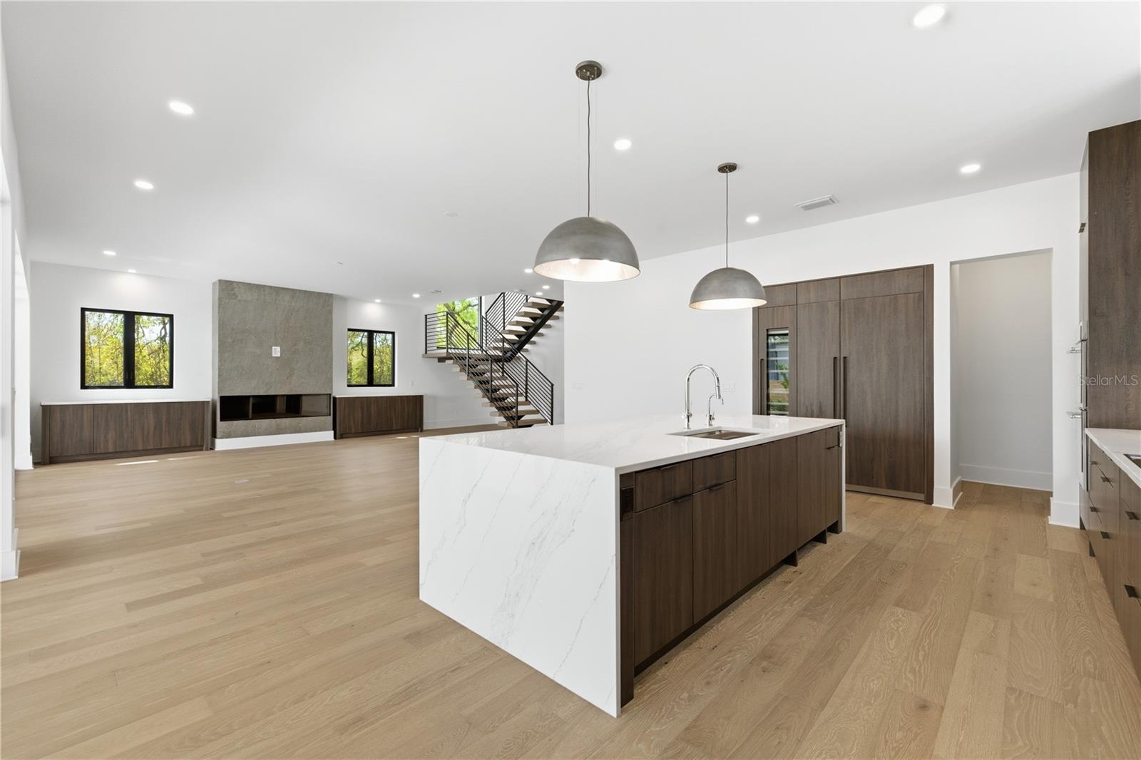 RIDGEWOOD PARK - Residential