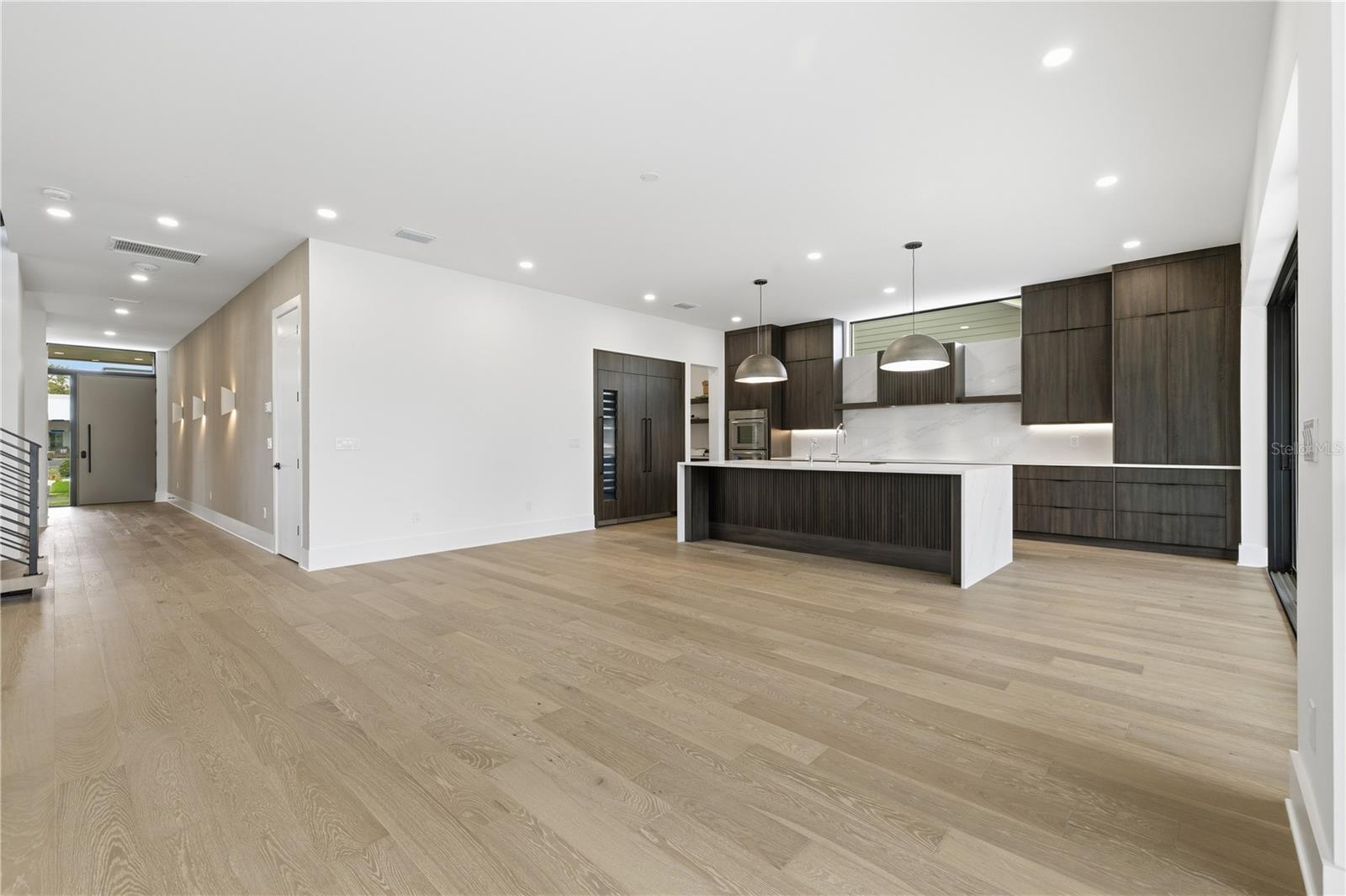 RIDGEWOOD PARK - Residential