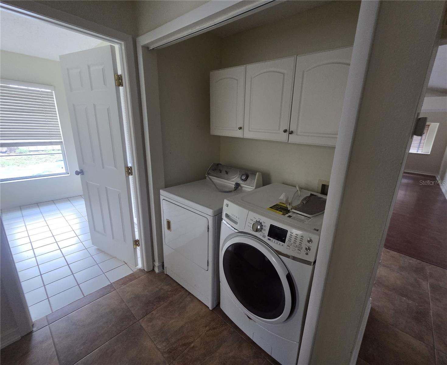 PEPPERMILL AT PROVIDENCE LAKES - Residential Lease