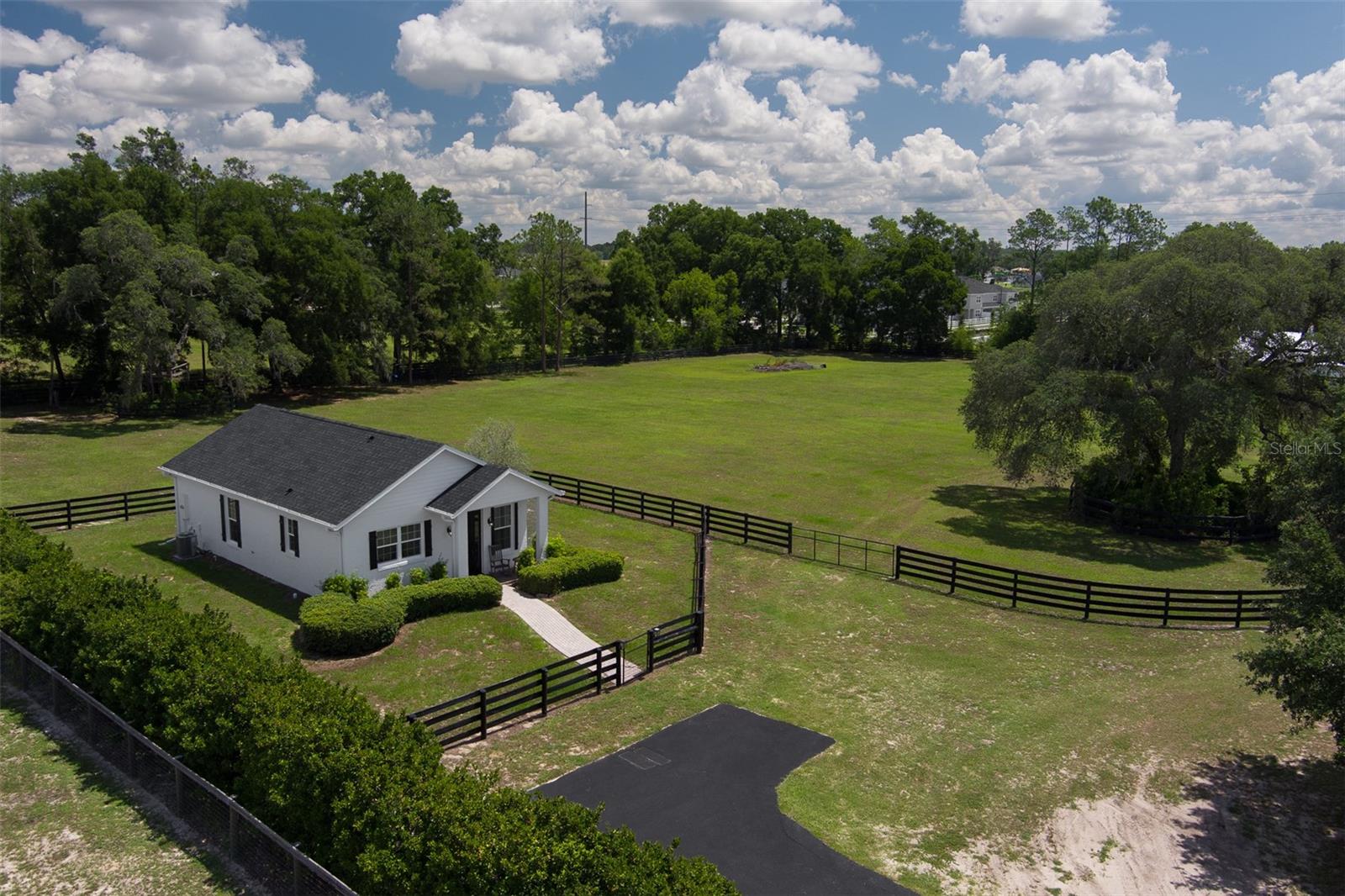 WINGSPREAD FARMS - Residential