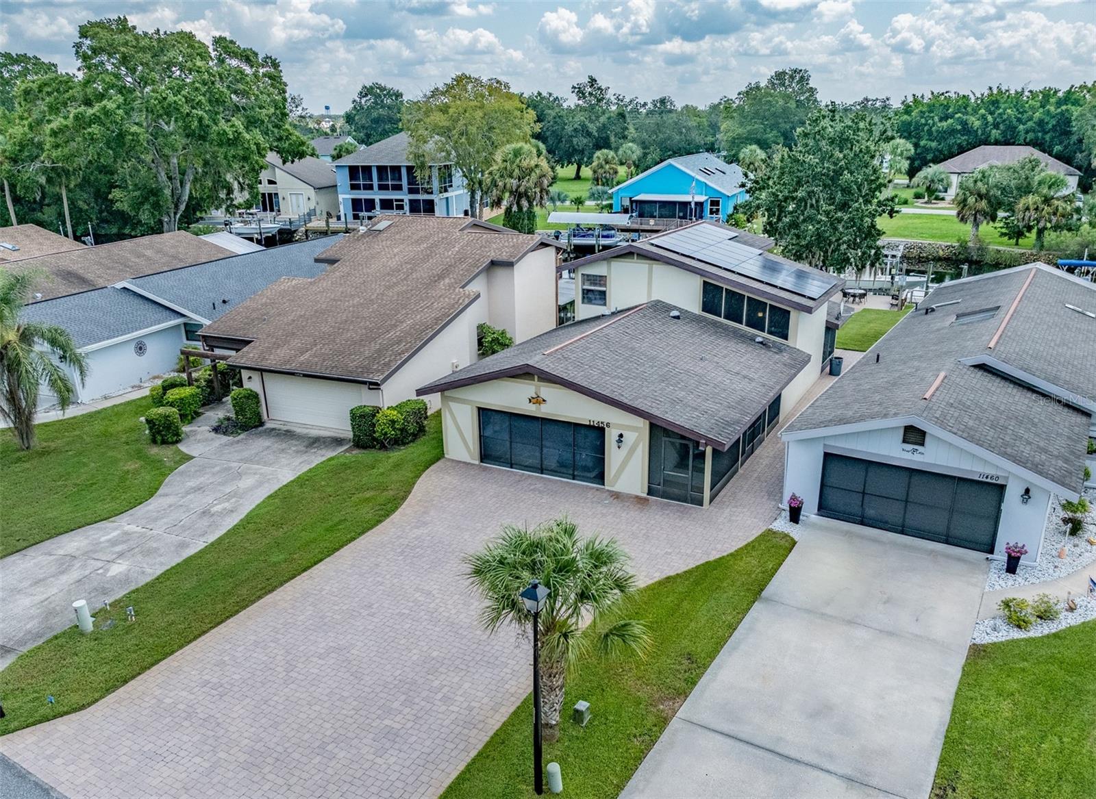 RIVERHAVEN VILLAGE - Residential