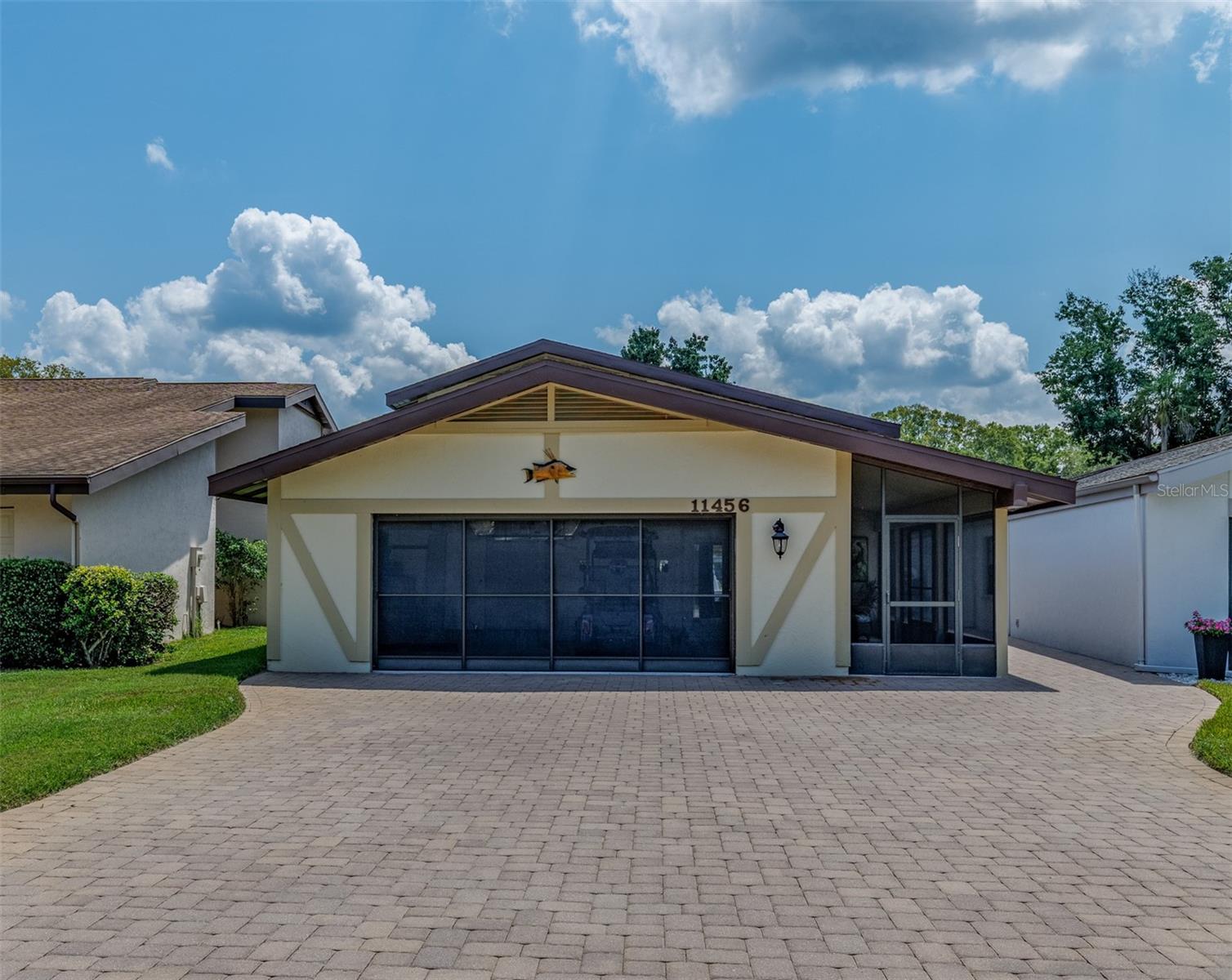 RIVERHAVEN VILLAGE - Residential