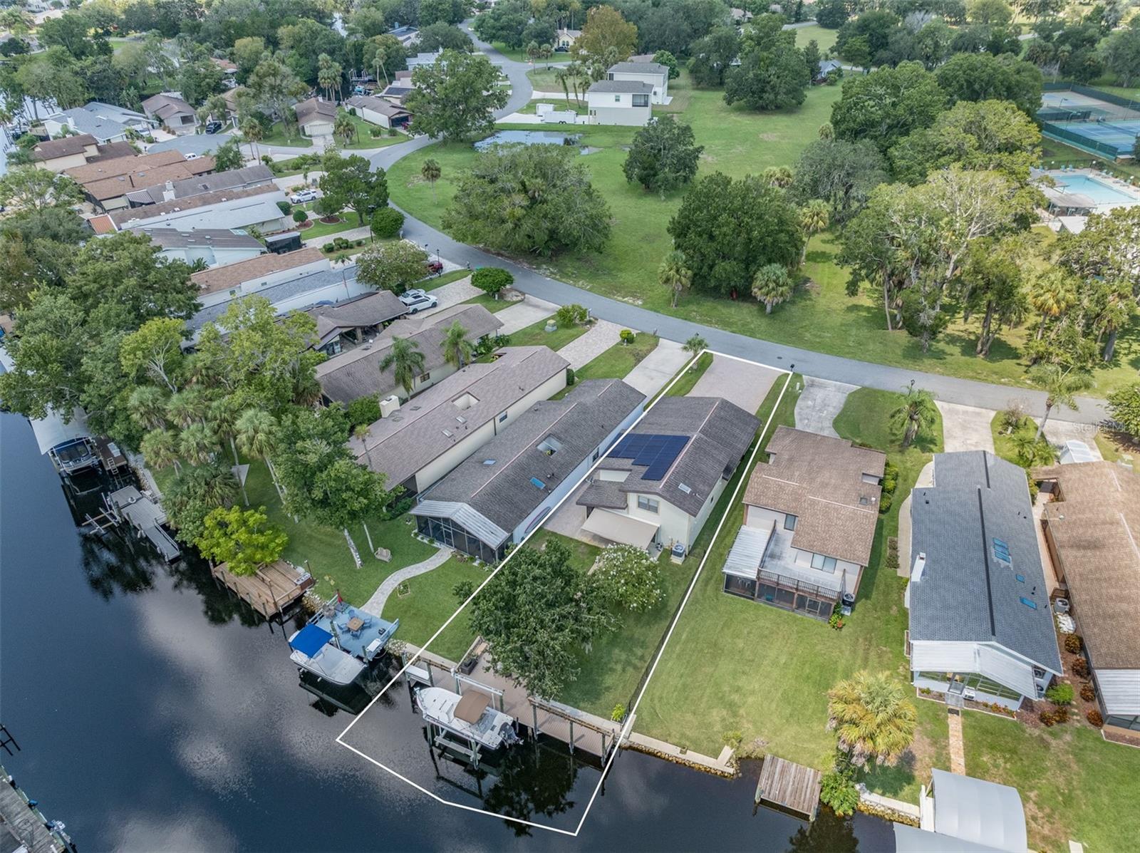 RIVERHAVEN VILLAGE - Residential