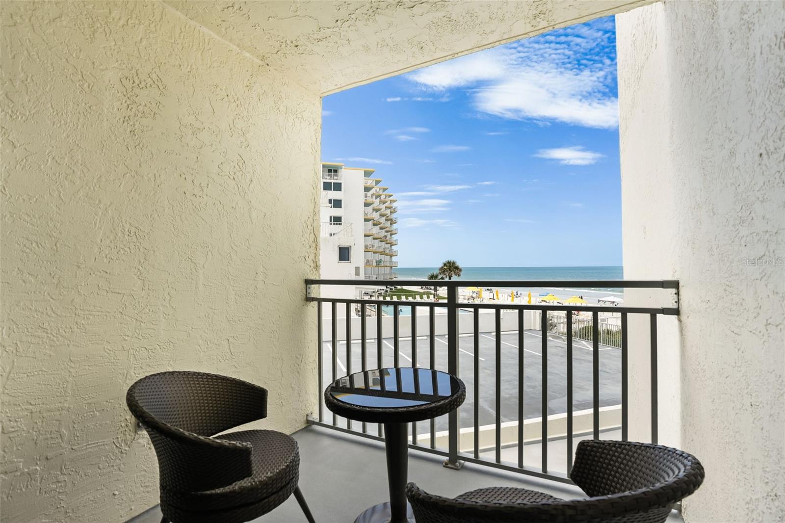 SEASCAPE TOWERS CONDO PH 01 - Residential