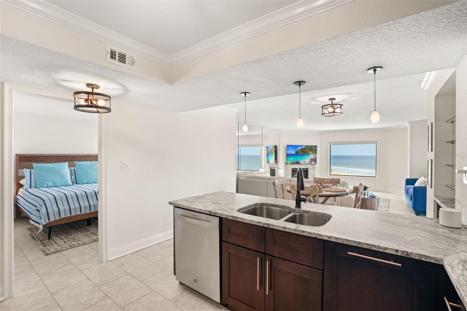 SEASCAPE TOWERS CONDO PH 01 - Residential