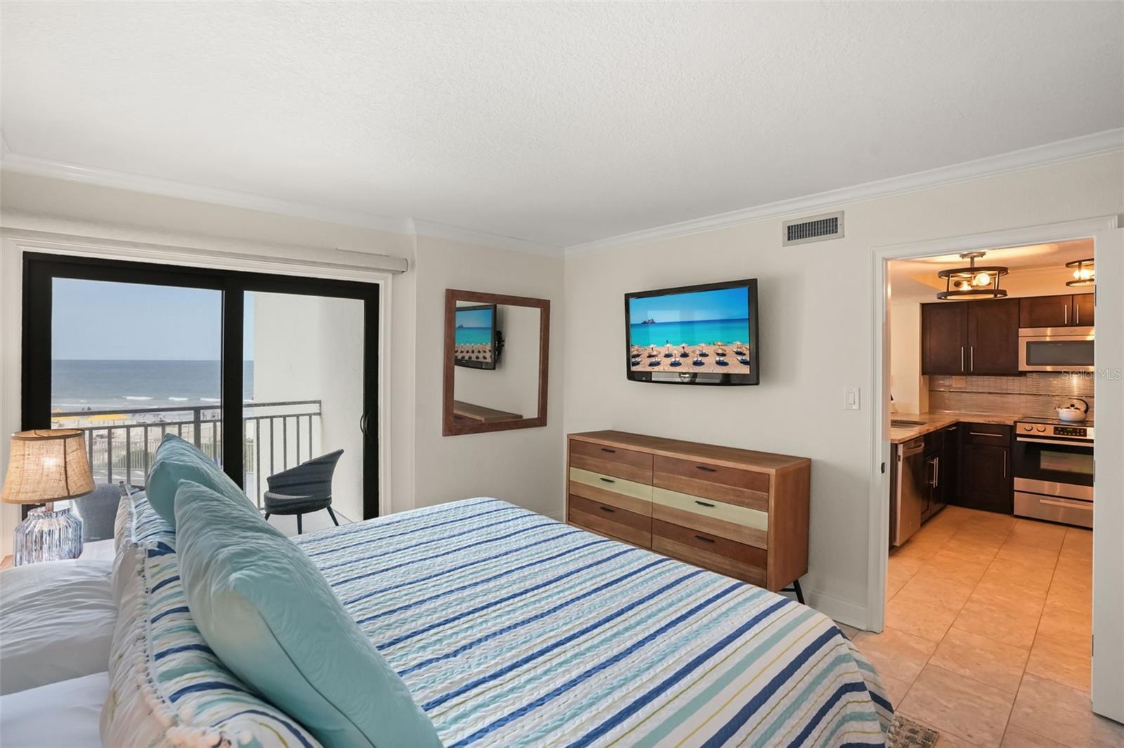 SEASCAPE TOWERS CONDO PH 01 - Residential