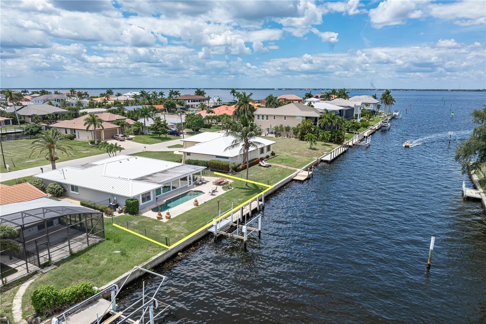 PUNTA GORDA ISLES SEC 04 - Residential